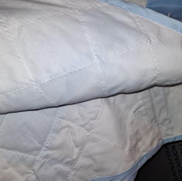 Hand made quilts. Made over 40 years ago. - Picture 2 of 3